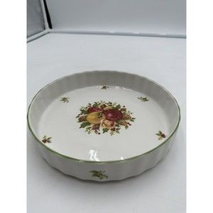 Royal Albert Old country roses holiday 8.5” X1.75” pie plate/dish